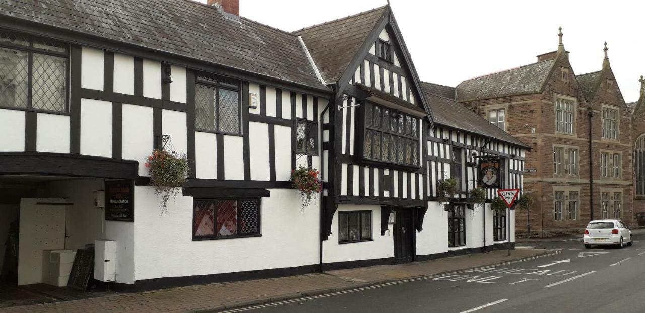Queens Head Inn Монмут Екстер'єр фото